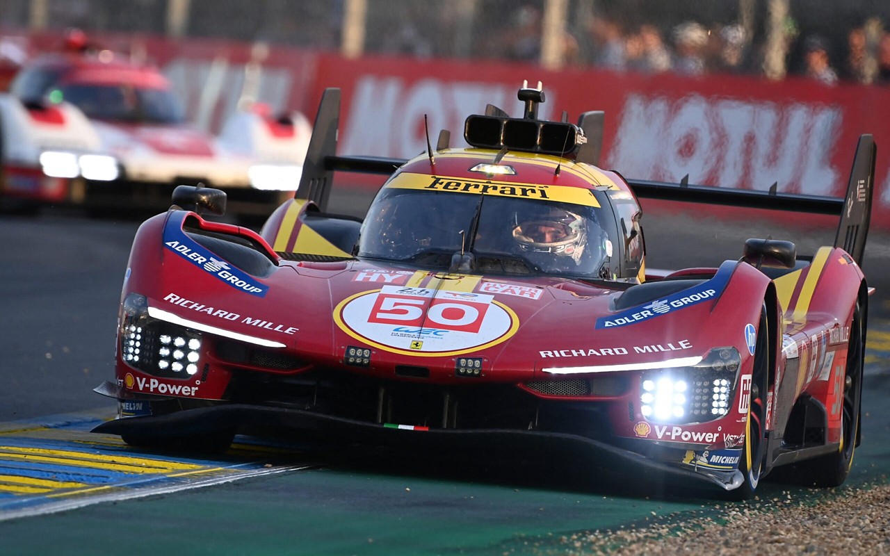 Carro da Ferrari nas 24h de Le Mans (Foto: Jean-Francois Monier / AFP)