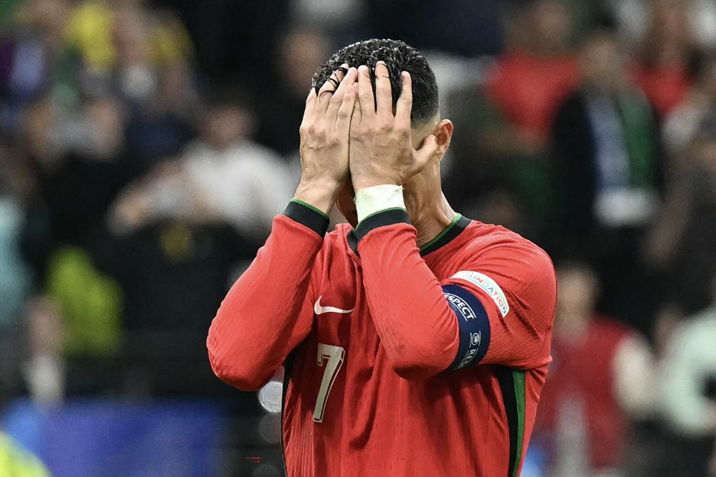 Cristiano Ronaldo chorou em campo após perder pênalti durante jogo de Portugal na Euro2024