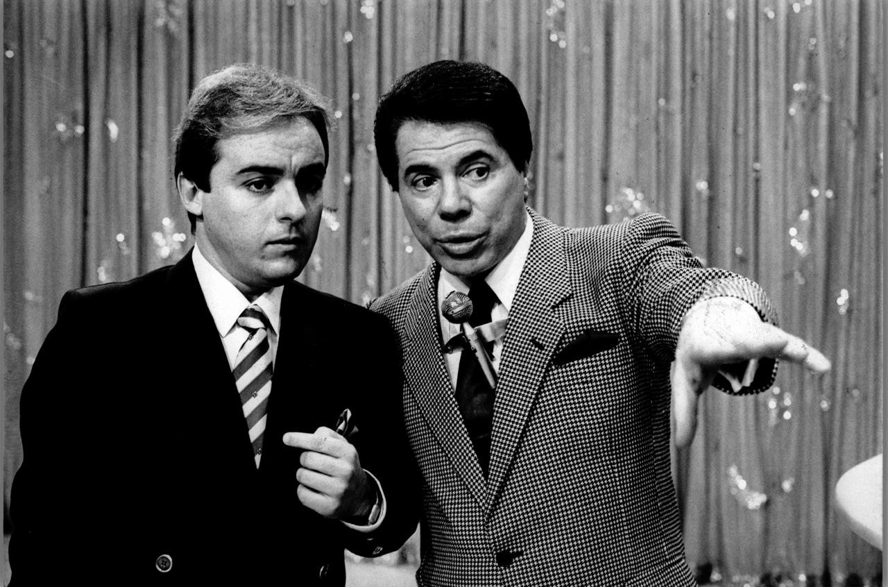 Os apresentadores Gugu Liberato e Silvio Santos durante coletiva do SBT, em São Paulo