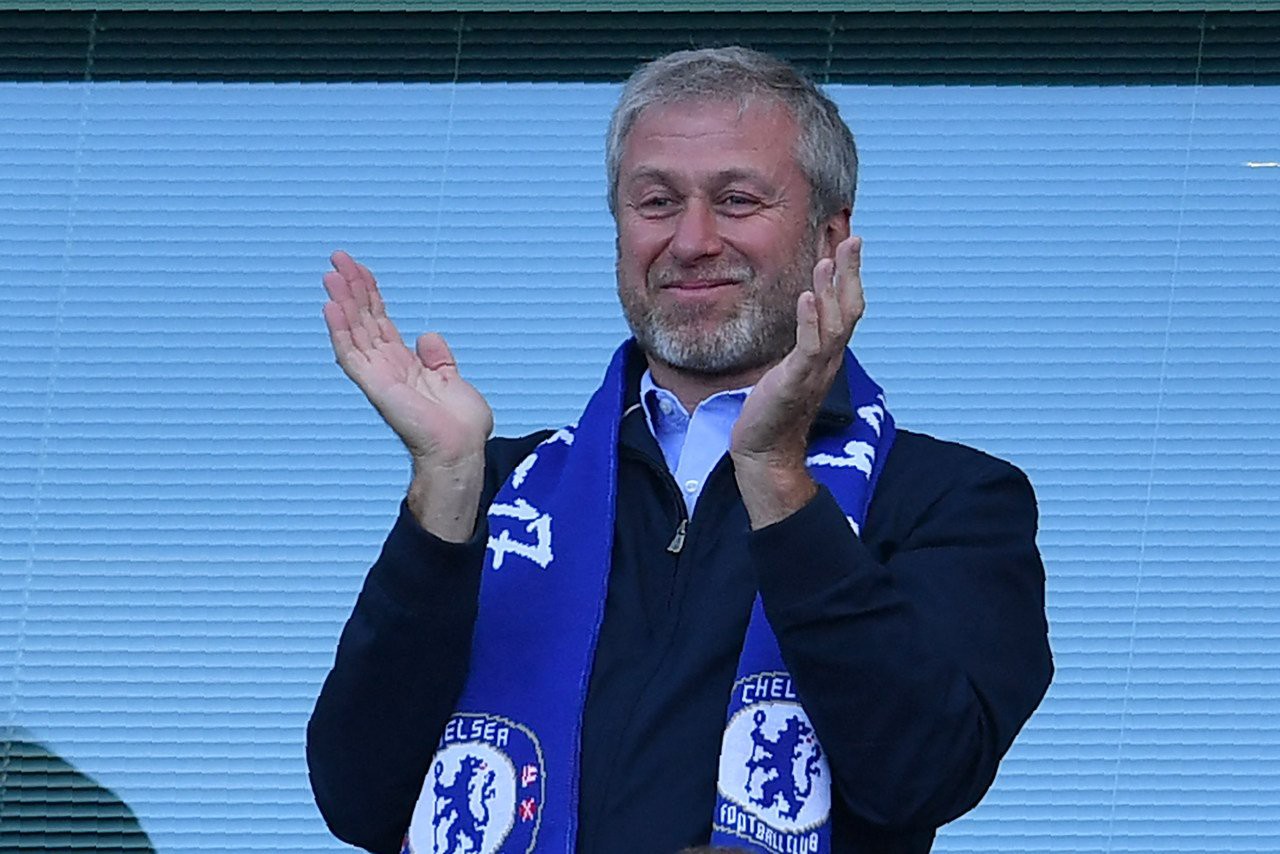 Roman Abramovich comprou o Chelsea em 2003 (Foto: BEN STANSALL / AFP)