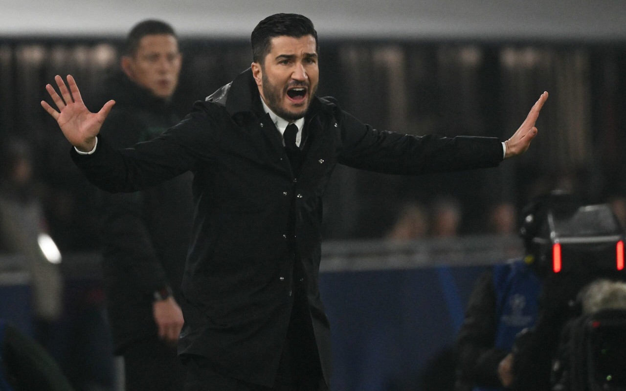 Şahin, ex-técnico do Borussia Dortmund (Foto: Alberto Pizzoli/AFP)