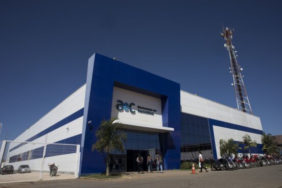 AeC abre 550 novas vagas de emprego para contratação imediata em Montes Claros