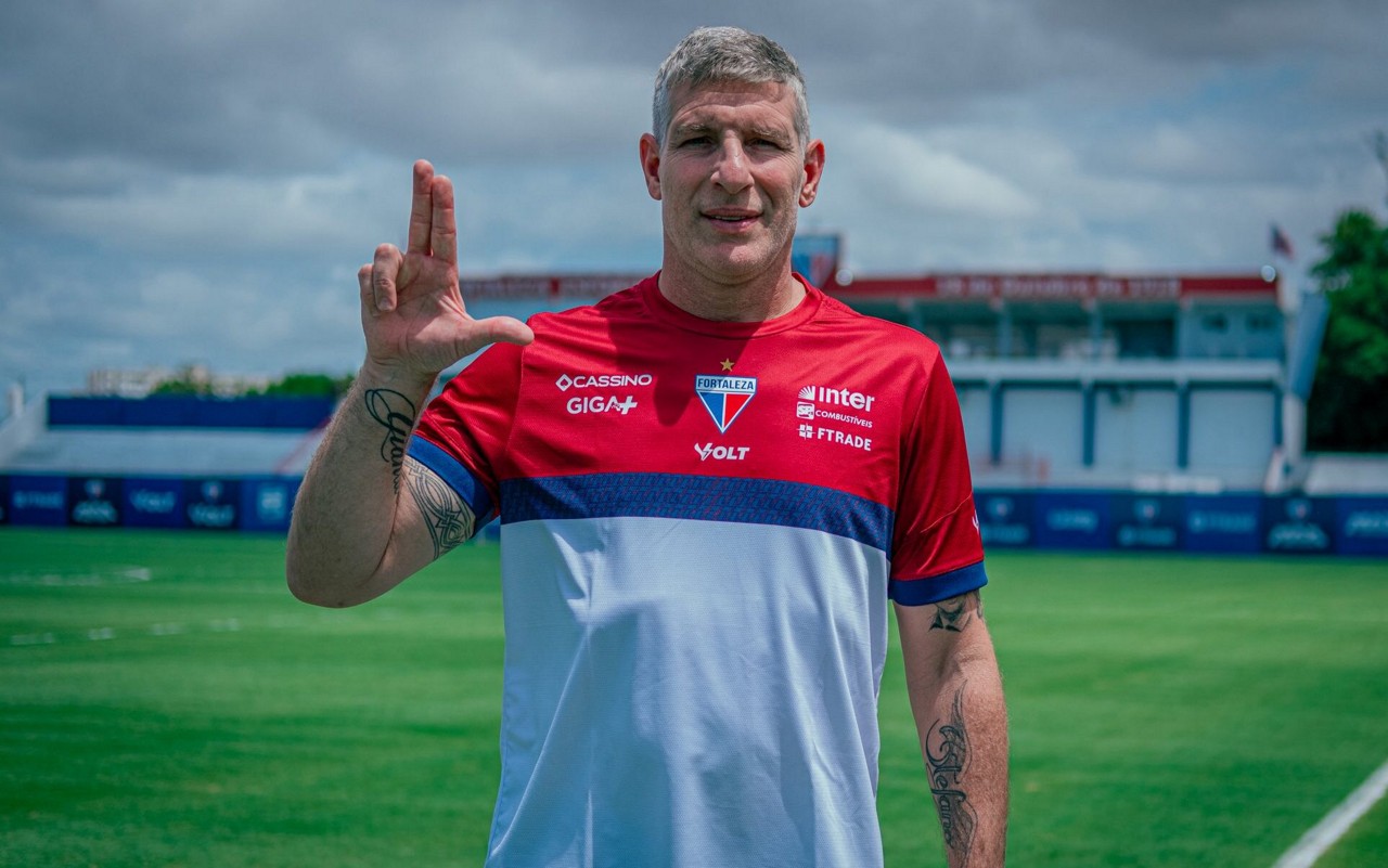 Martín Palermo, treinador do Fortaleza (Foto: Mateus Lotif/Fortaleza EC)