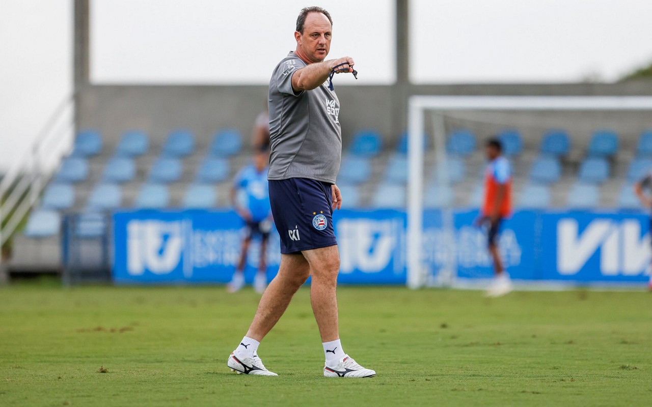 Rogério Ceni comanda treino do Bahia Foto: Rafael Rodrigues / EC Bahia