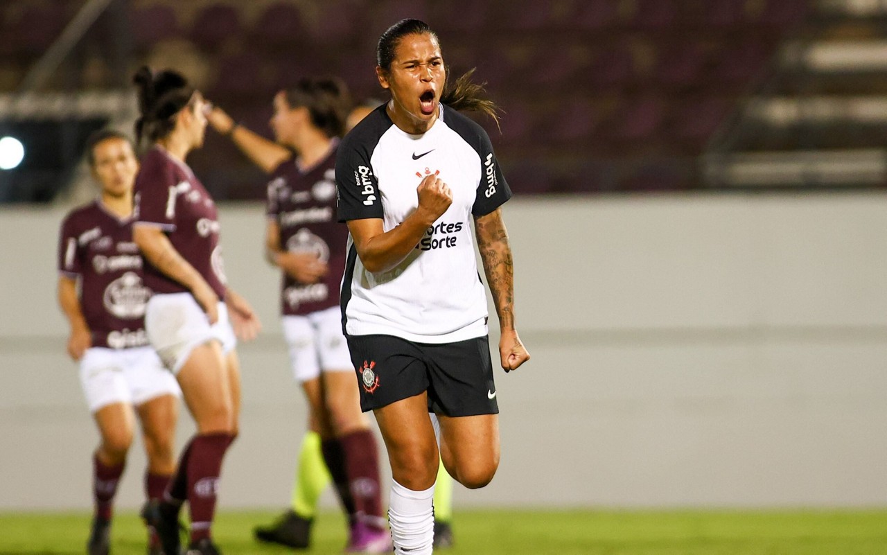 Corinthians entra em campo pelo Brasileirão Feminino (Foto: Rodrigo Gazzanel / Ag. Corinthians)