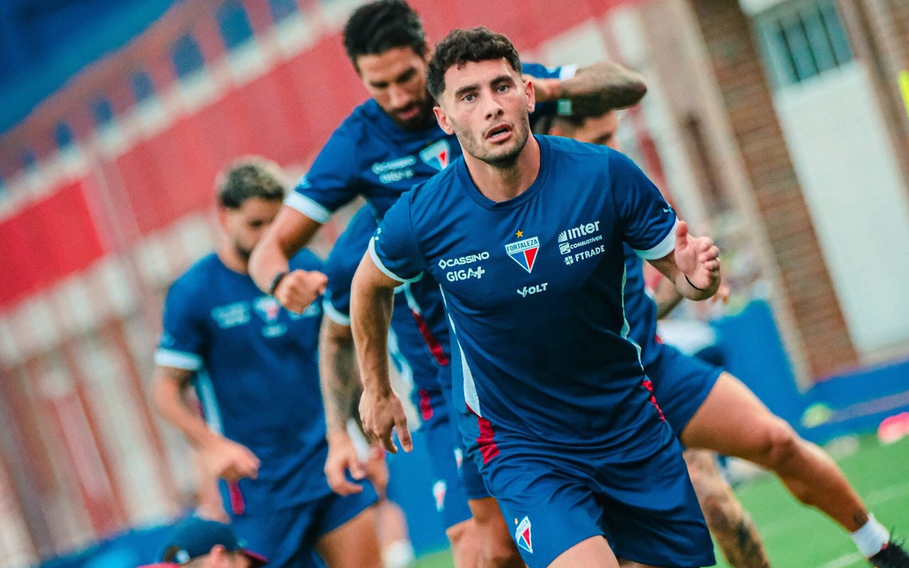 Elenco do Fortaleza em treino (Foto: Mateus Lotif/Fortaleza EC)