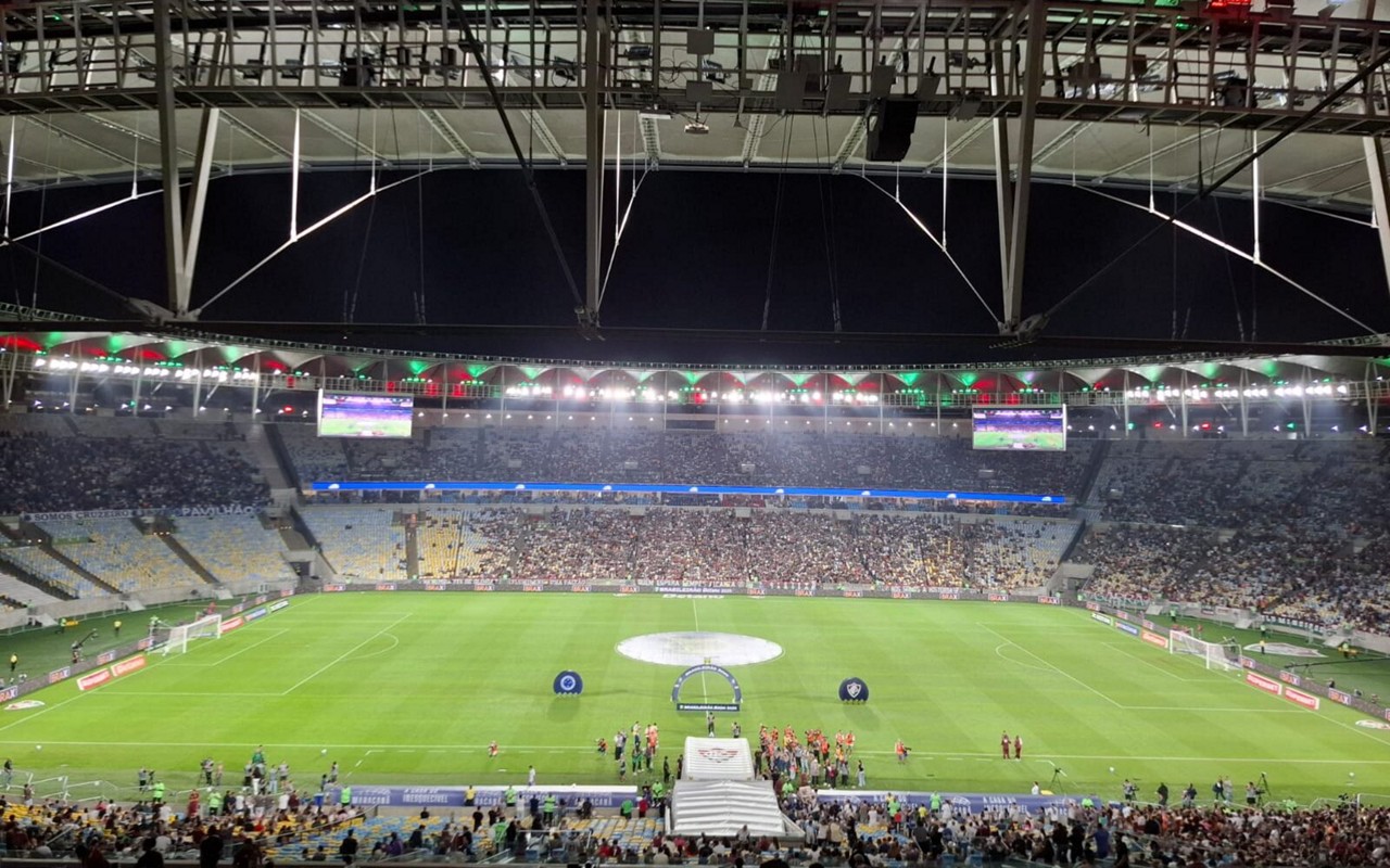 Maracanã será palco do confronto da noite desta quarta (Foto: Marcio Dolzan/Lance!)