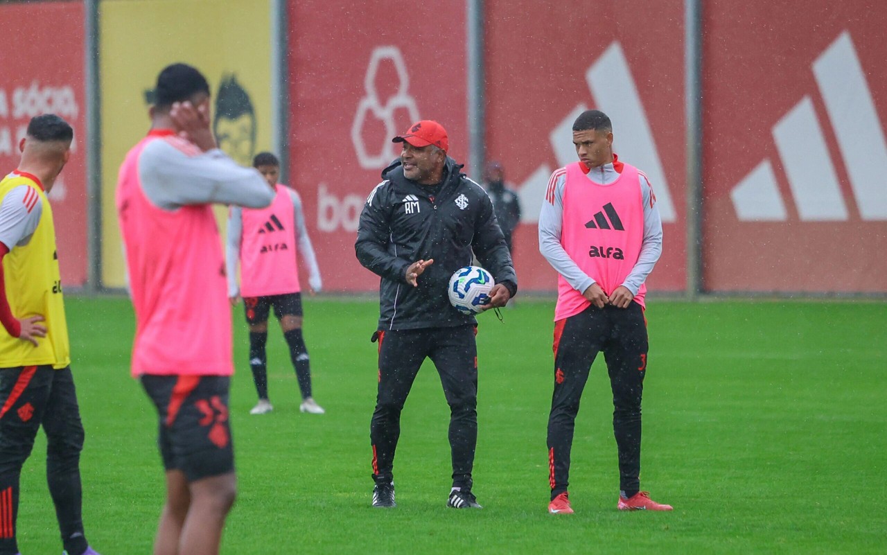 Treino do Internacional no CT Parque Gigante (Foto: Ricardo Duarte/SC Internacional)