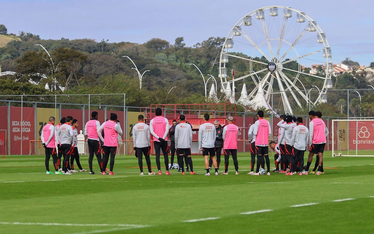 Treino do Internacional no CT Parque Gigante (Foto: Ricardo Duarte/SC Internacional)
