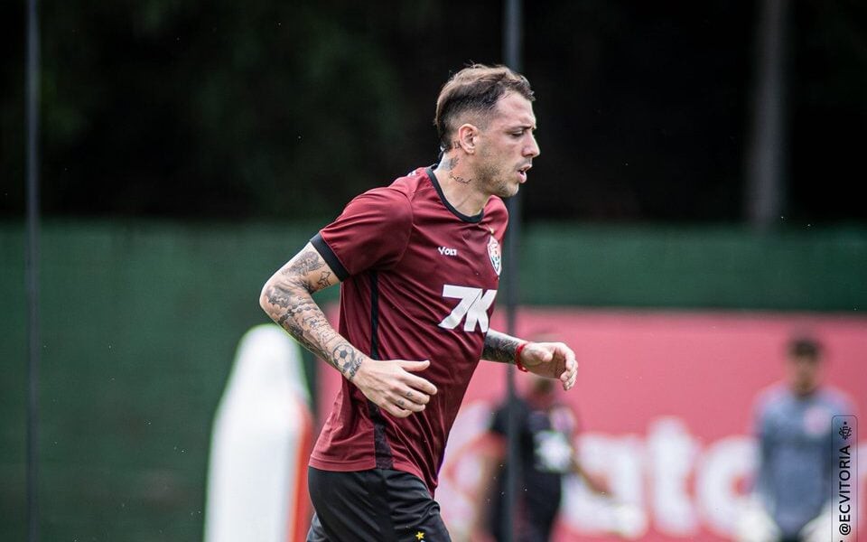 Renzo López em atividade pelo Vitória (Foto: Victor Ferreira / EC Vitória)