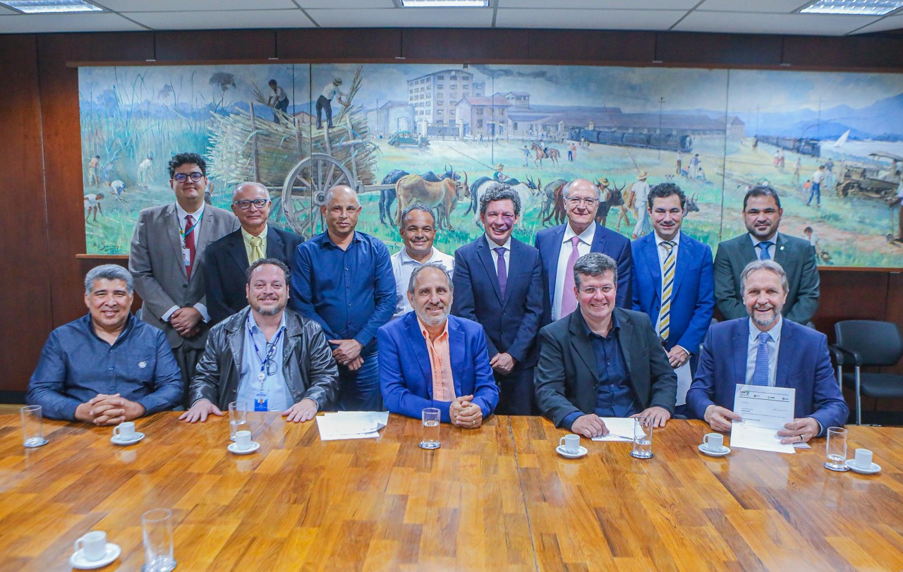 Vice-presidente Geraldo Alckmim ouviu as demandas do setor que pode ser muito prejudicado
