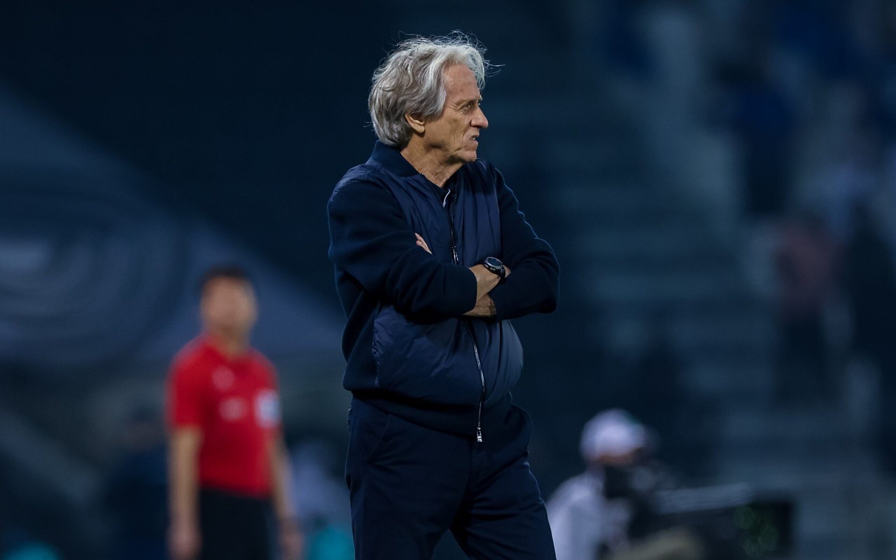 Jorge Jesus, técnico do Al-Hilal, durante partida contra o Al Saad, pela Champions League da Ásia (Foto: Divulgação / Al-Hilal)