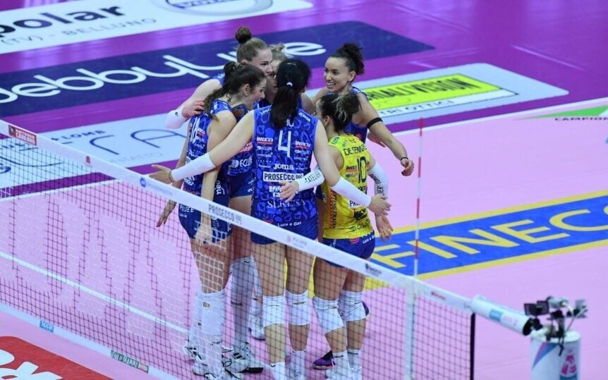 Gabi Guimarães na partida entre Conegliano e Novara pelo jogo 1 da semifinal do campeonato italiano. (Foto: M. Gregolin)