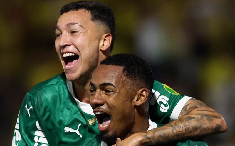 Allan comemora gol da classificação do Palmeiras no Paulistão (Foto: Cesar Greco/Palmeiras/by Canon)