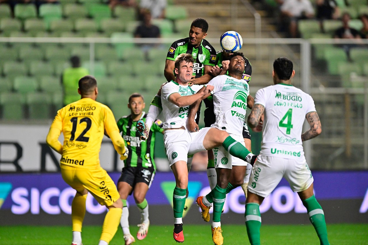 América e Chapecoense empataram na Arena Independência, pela Série B