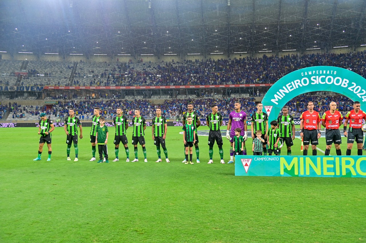 No ano passado, América enfrentou o Cruzeiro também no Mineirão pelo Mineiro, mas com mando da Raposa