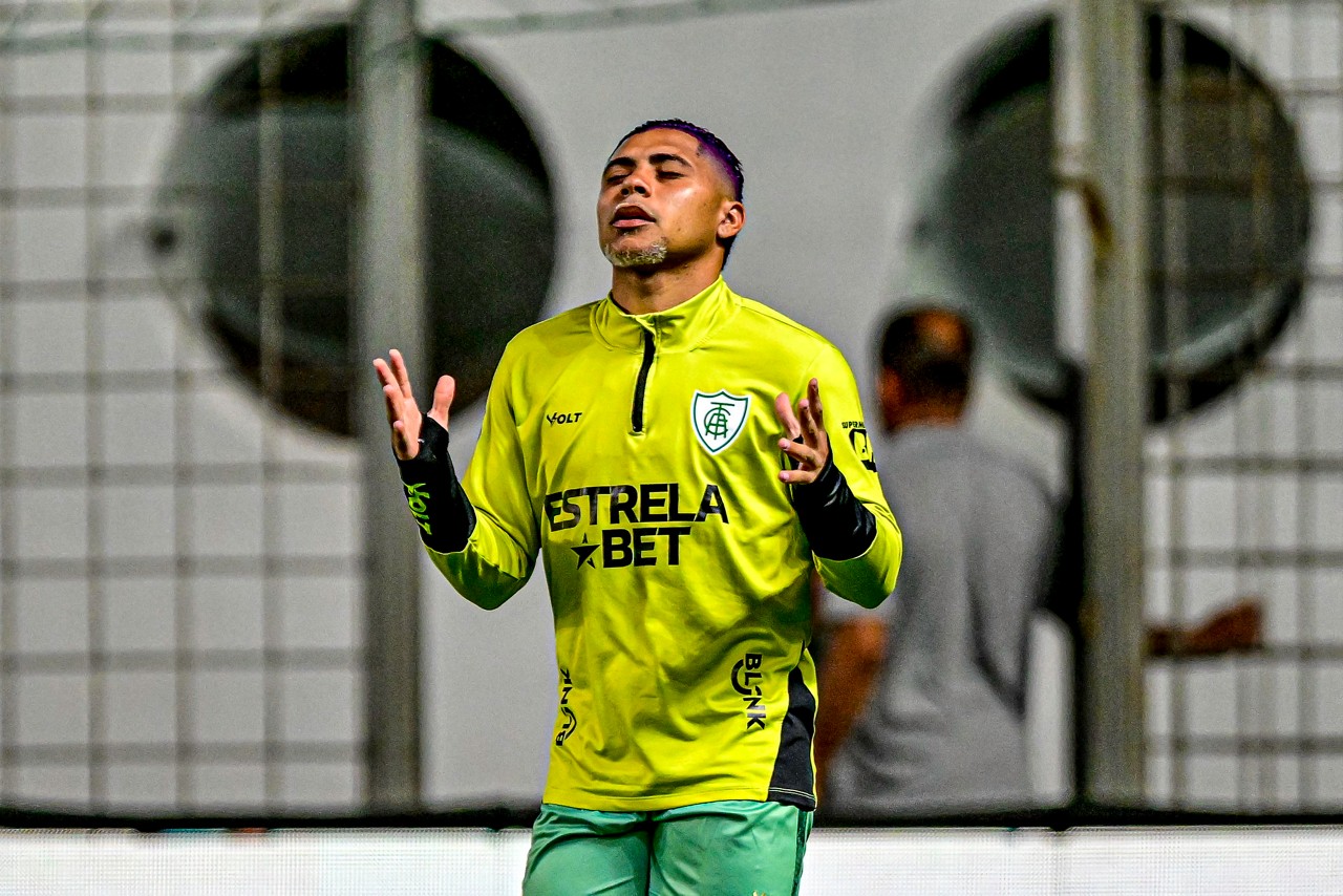 Vítor Jacaré defendeu o América no ano passado