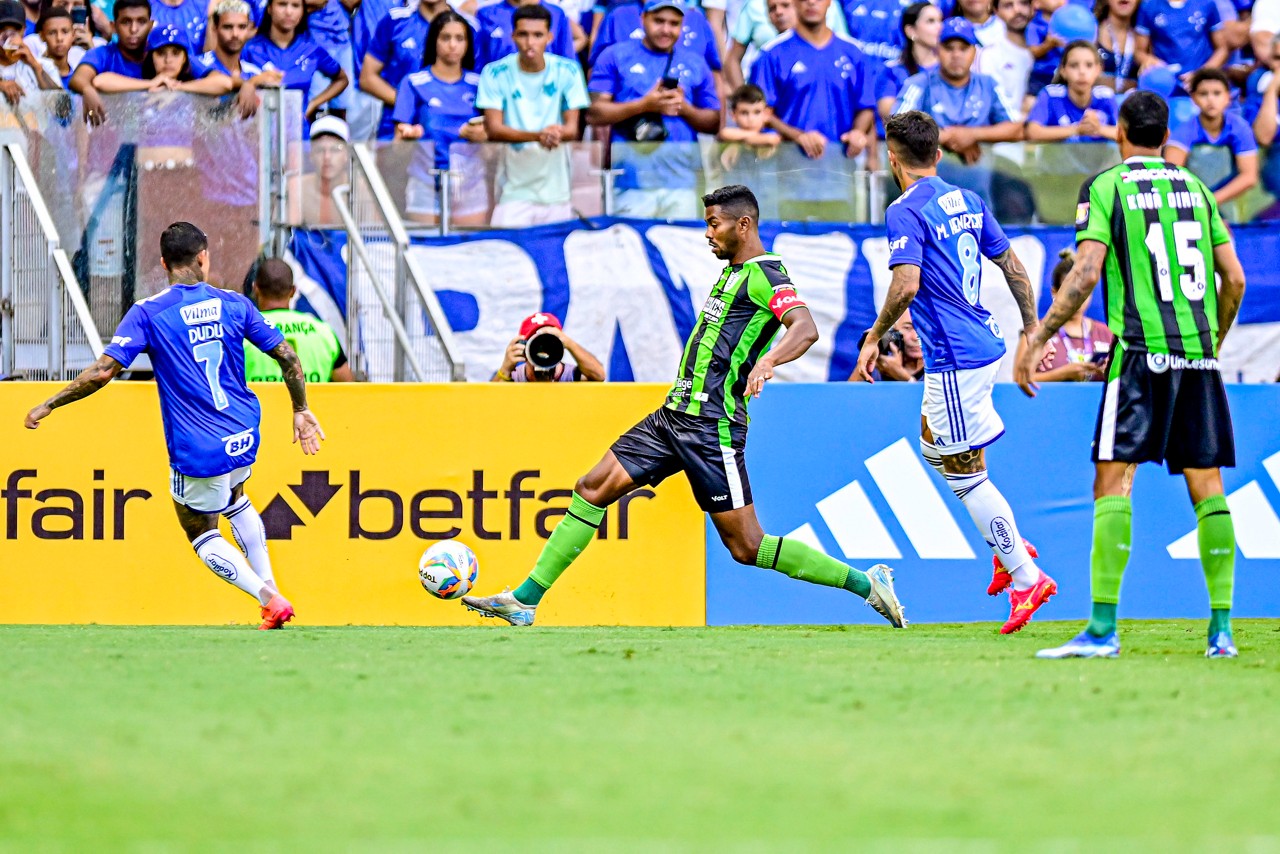América e Cruzeiro decidem vaga na semifinal do Campeonato Mineiro 