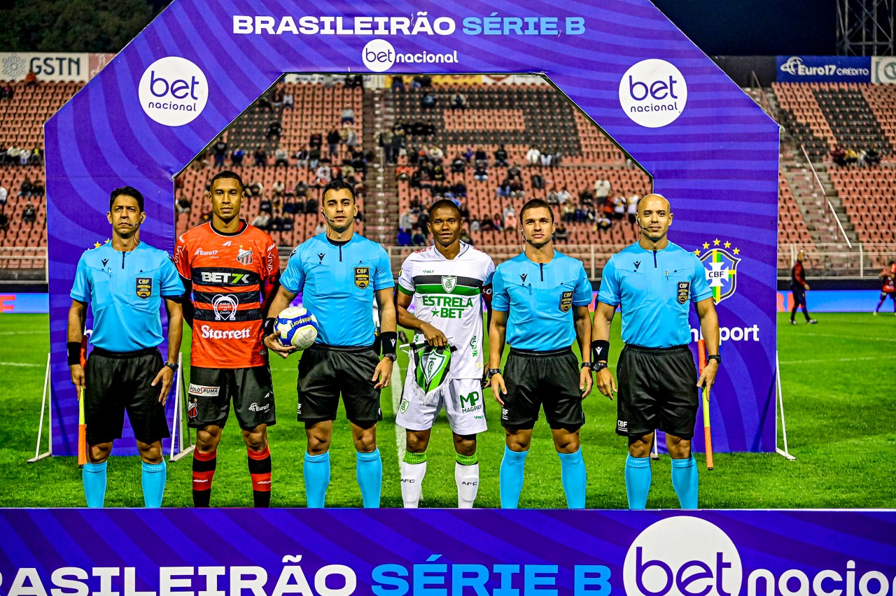 No duelo válido pelo primeiro turno, América e Ituano empataram em 0 a 0