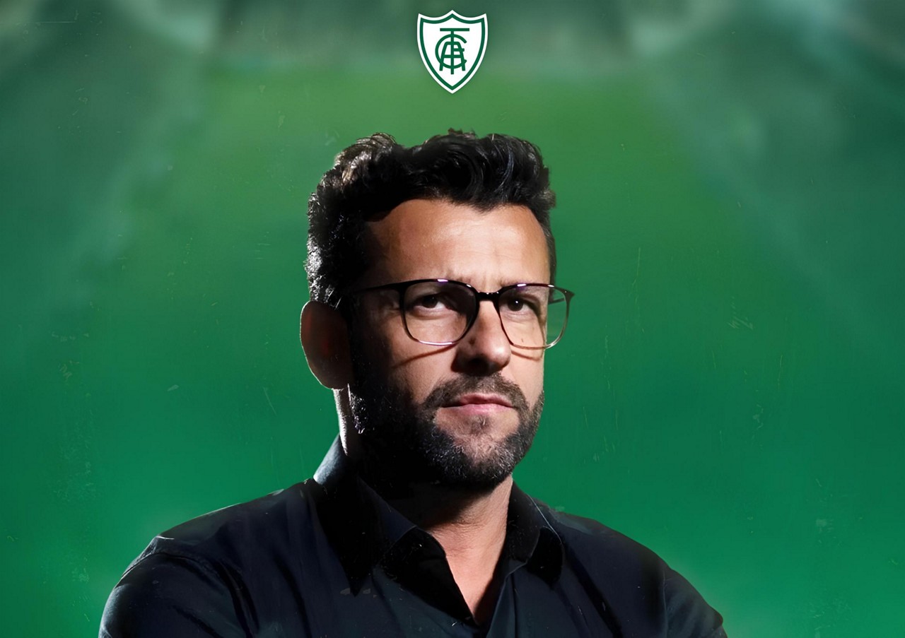 América anuncia a contratação do técnico Alberto Valentim 