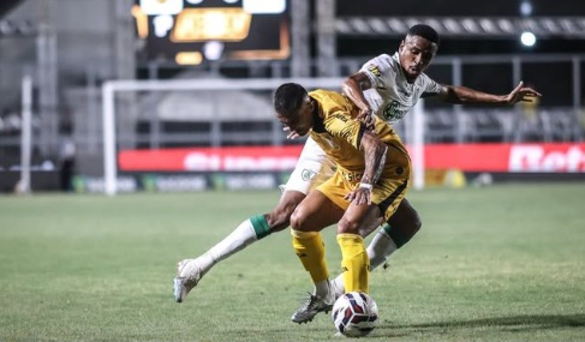Amazonas e América ficaram no empate em 2 a 2 em Manaus