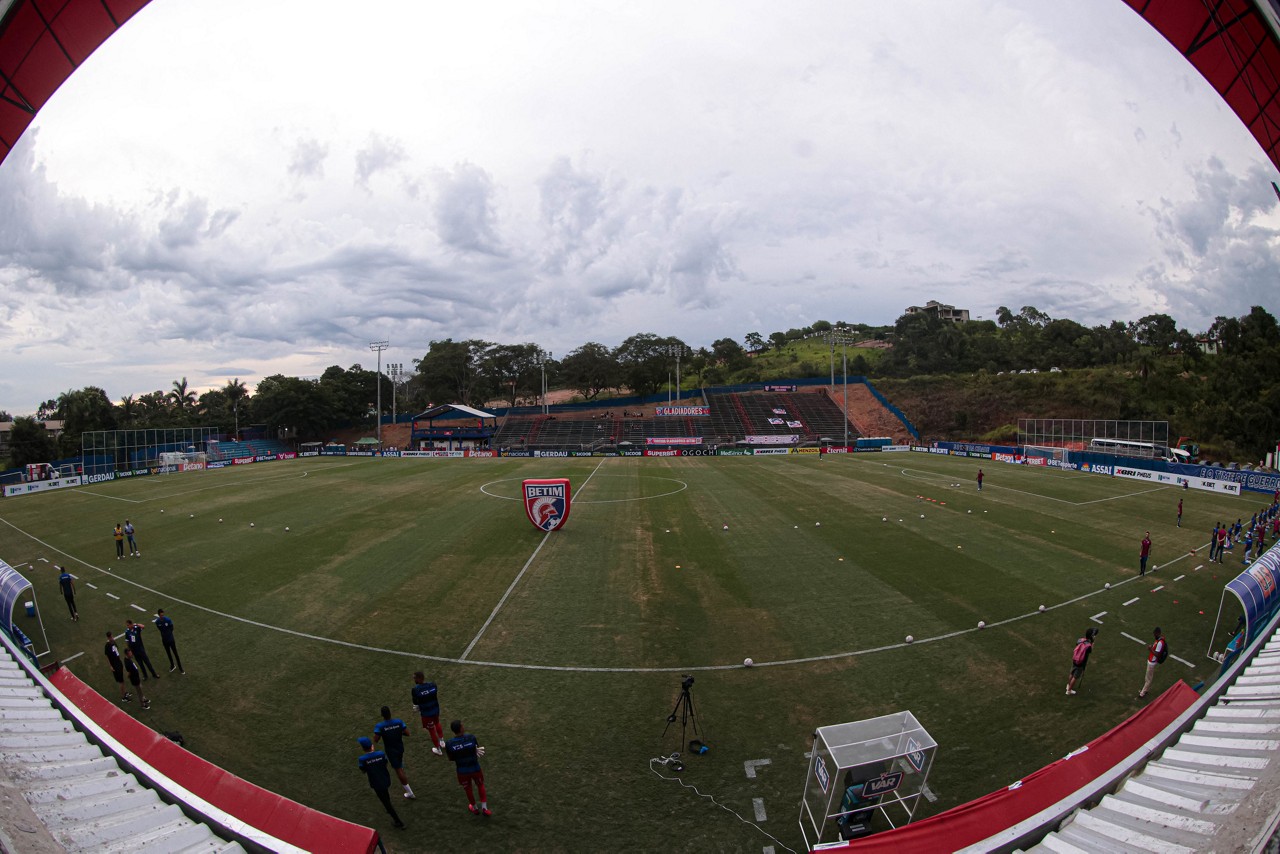 Arena Vera Cruz recebe Betim x América