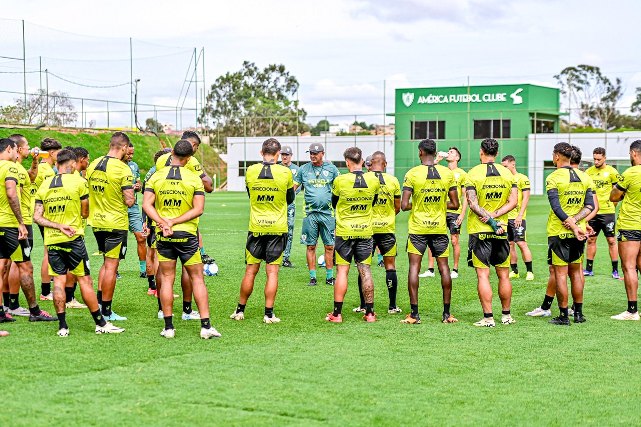 Boa parte do elenco do América tem contrato a vencer ao fim deste ano