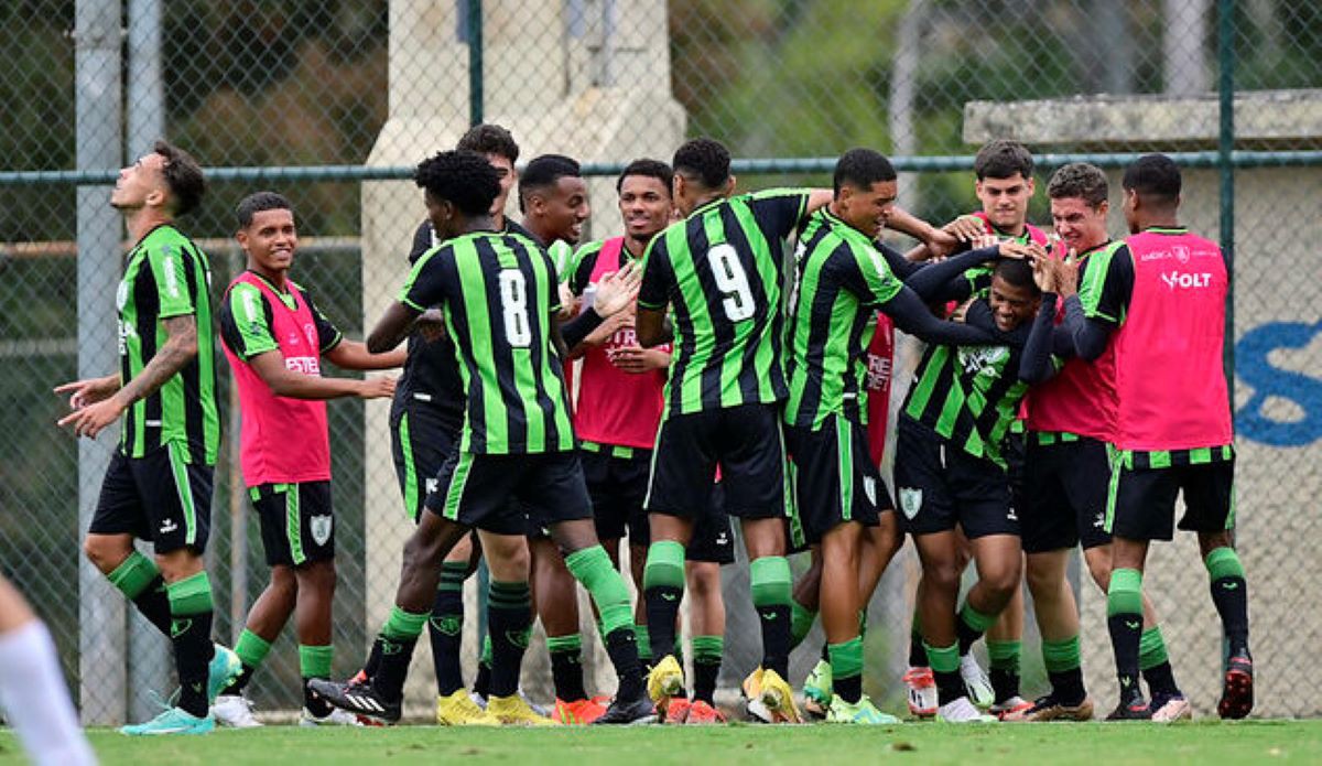 América já confirmou 13 jogadores na Copinha 2025