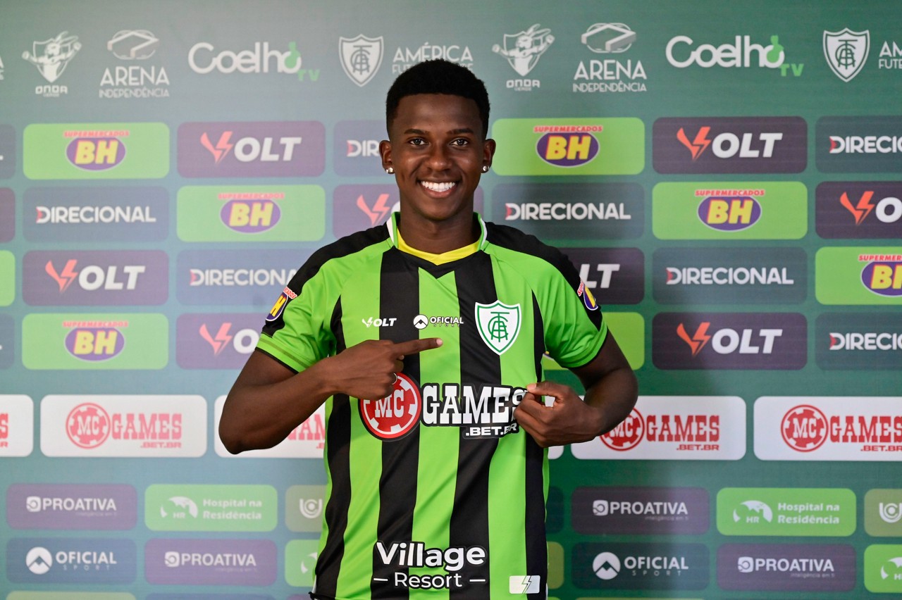Jhosefer, que pertence ao Cruzeiro, está emprestado ao América até o fim da Série B do Campeonato Brasileiro deste ano