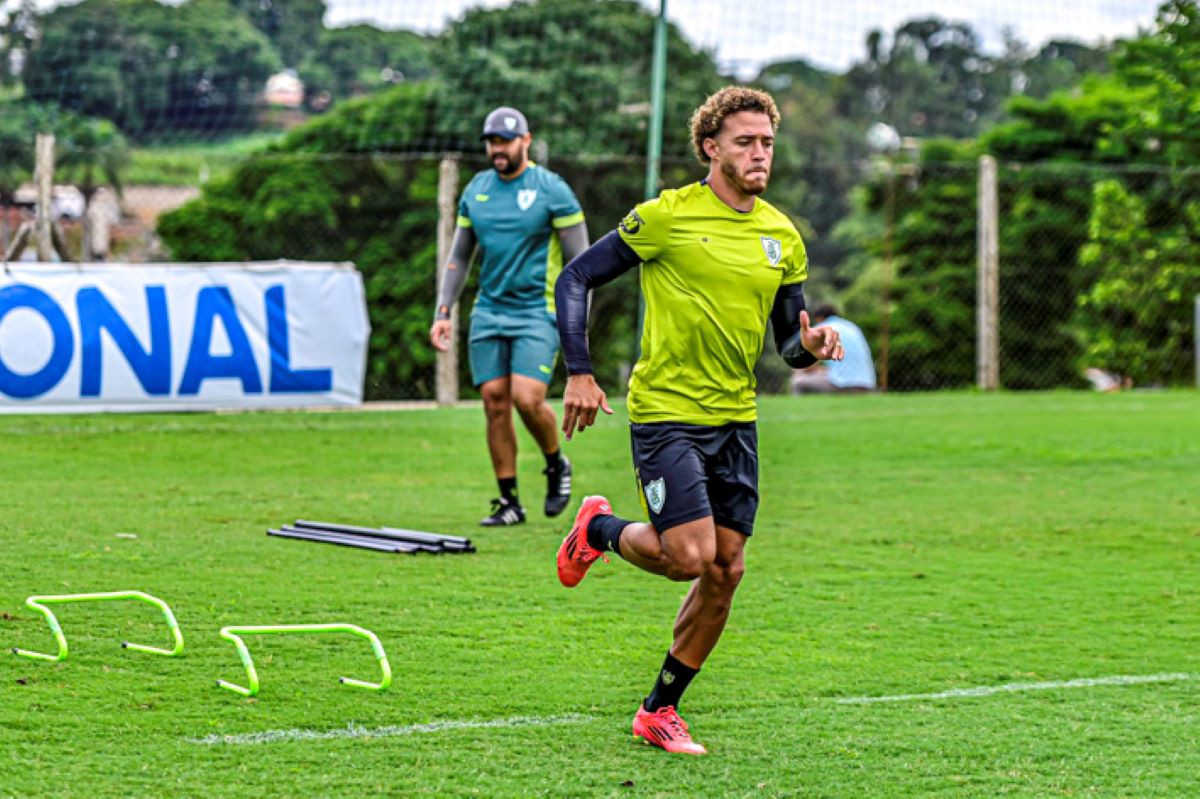 Figueiredo foi o primeiro reforço anunciado pelo América para a temporada 2025