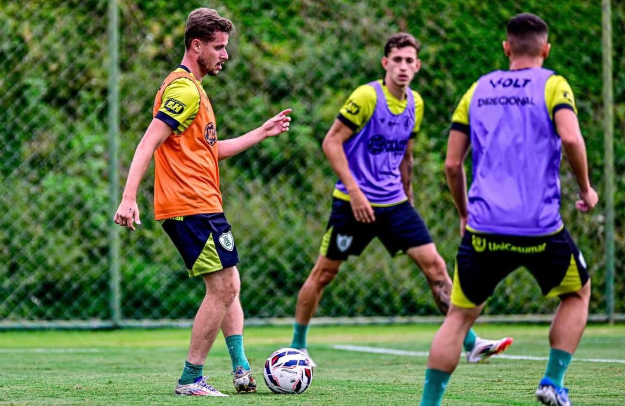 Gustavinho já faz algumas atividades junto ao elenco do América
