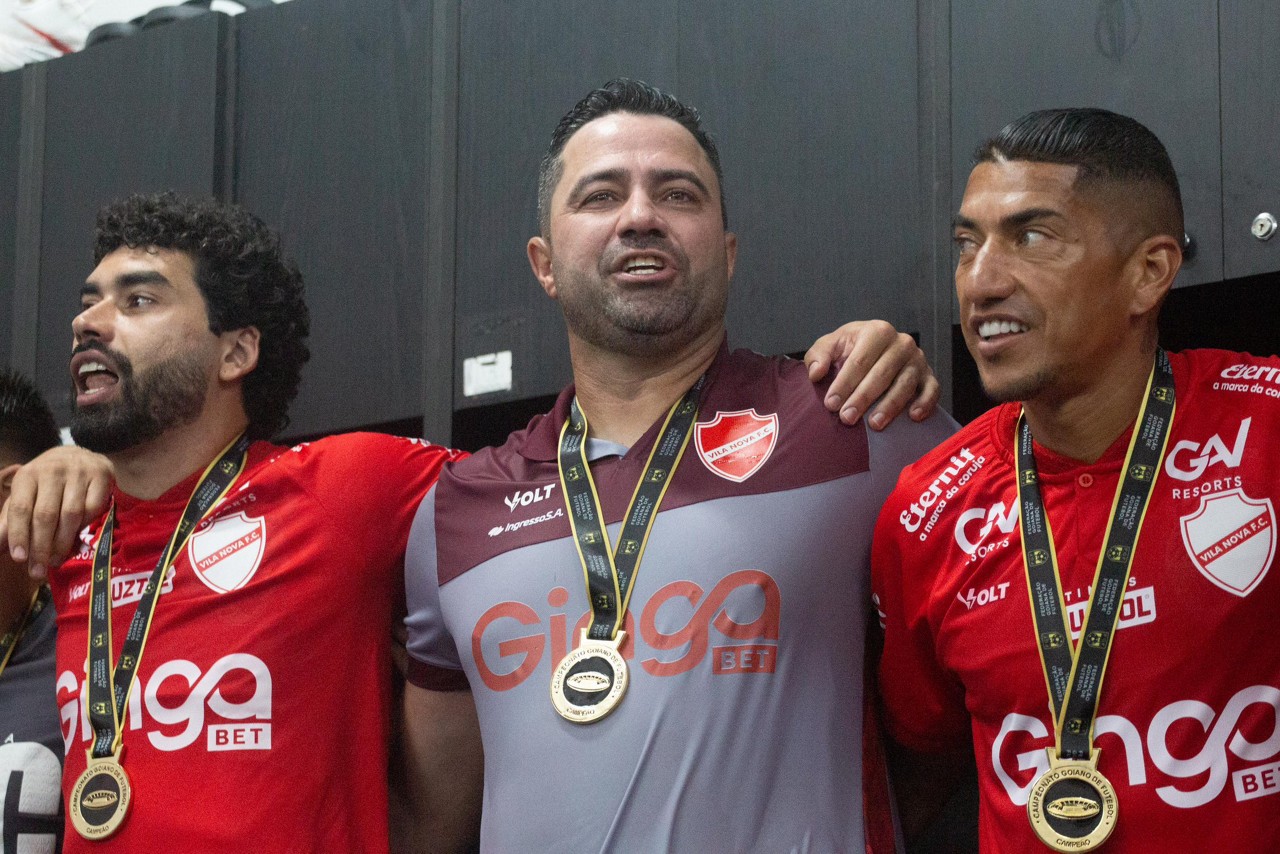 Rafael Lacerda foi demitido pelo Vila Nova dois dias antes de a equipe enfrentar o América
