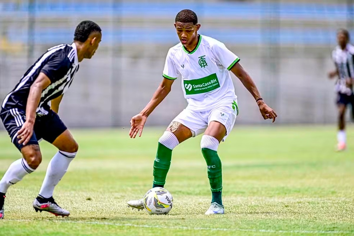 David, de 17 anos, teve grande destaque na base do Coelho e vai integrar equipe Sub-20 do Bahia