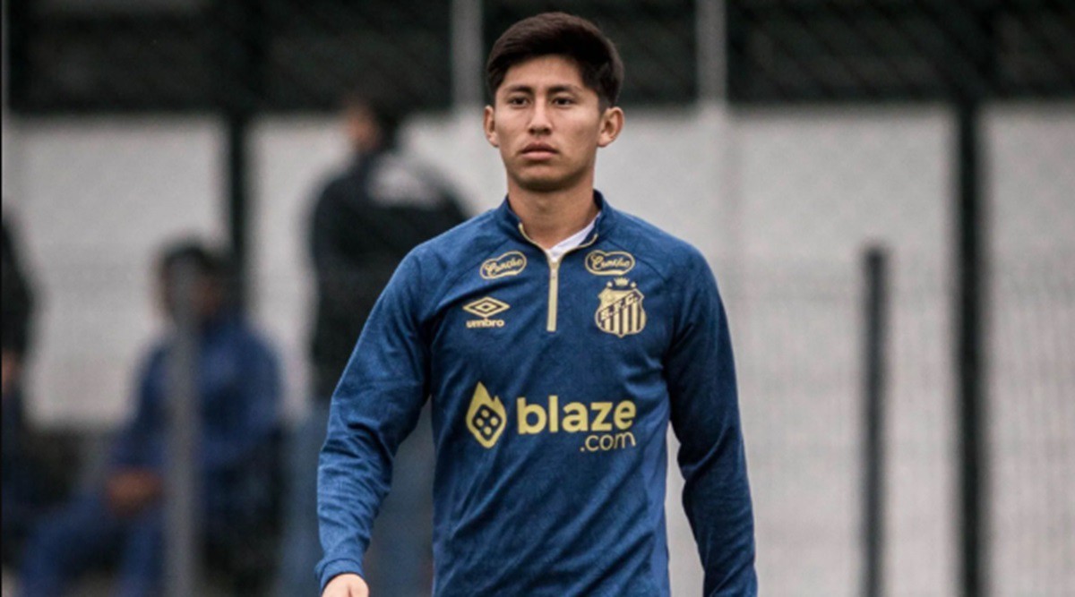 O jogador boliviano tem tido poucas chances no Santos