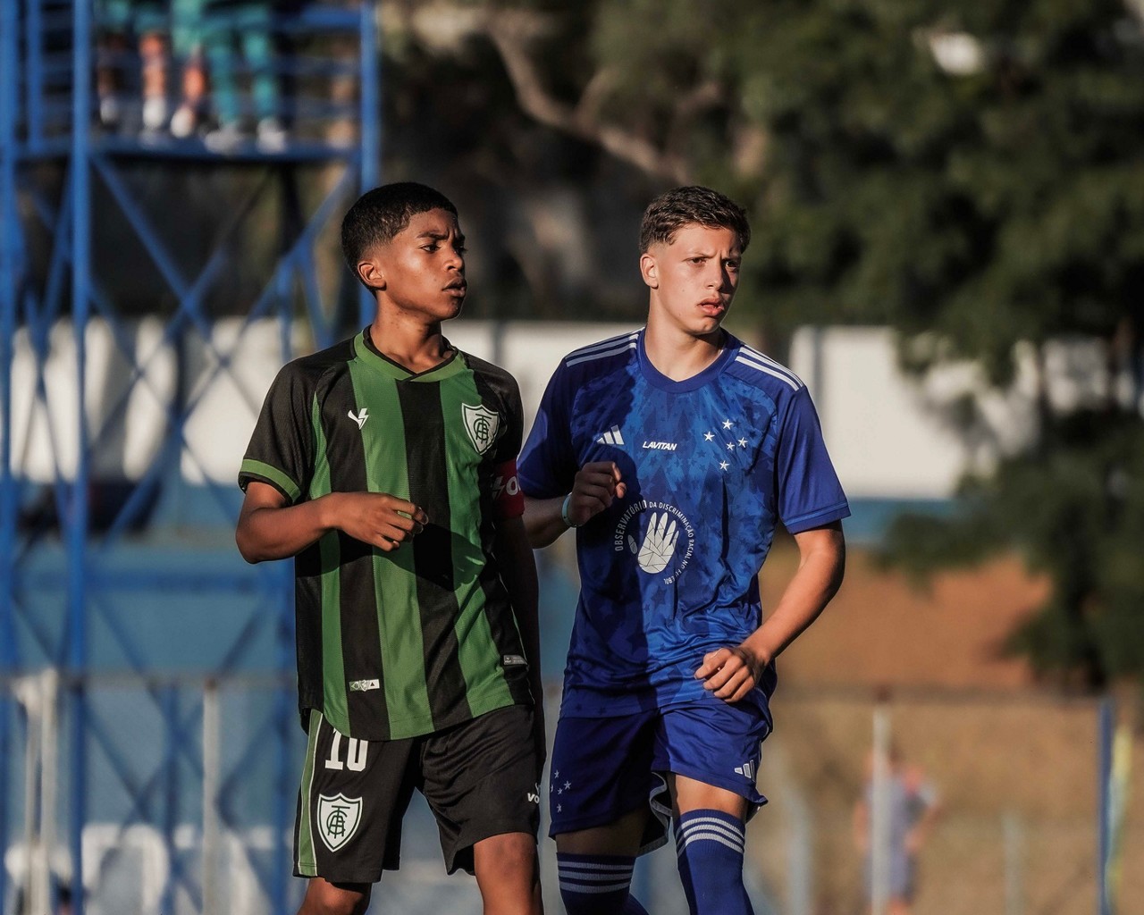 Lance da partida entre América e Cruzeiro na categoria sub-14
