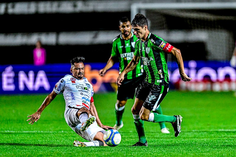América enfrentou o Operário-PR pela 33ª rodada da Série B do Brasileiro e foi derrotado