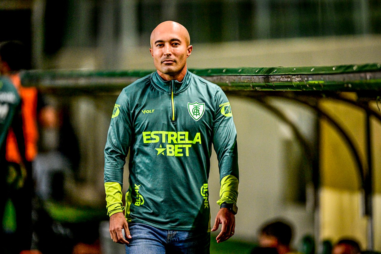 Cauan de Almeida definiu os 11 do América para enfrentar o Brusque