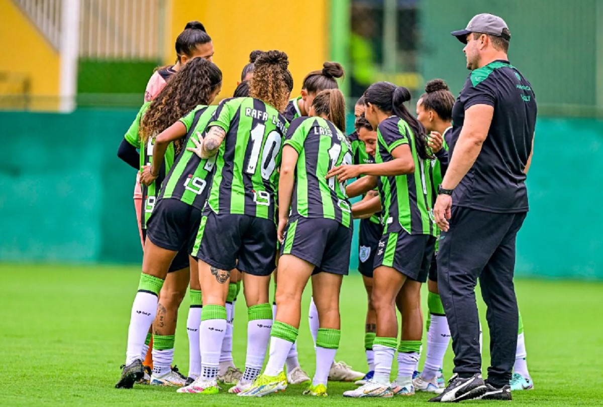 Spartanas, time feminino do América, completa uma década de existência em 2025