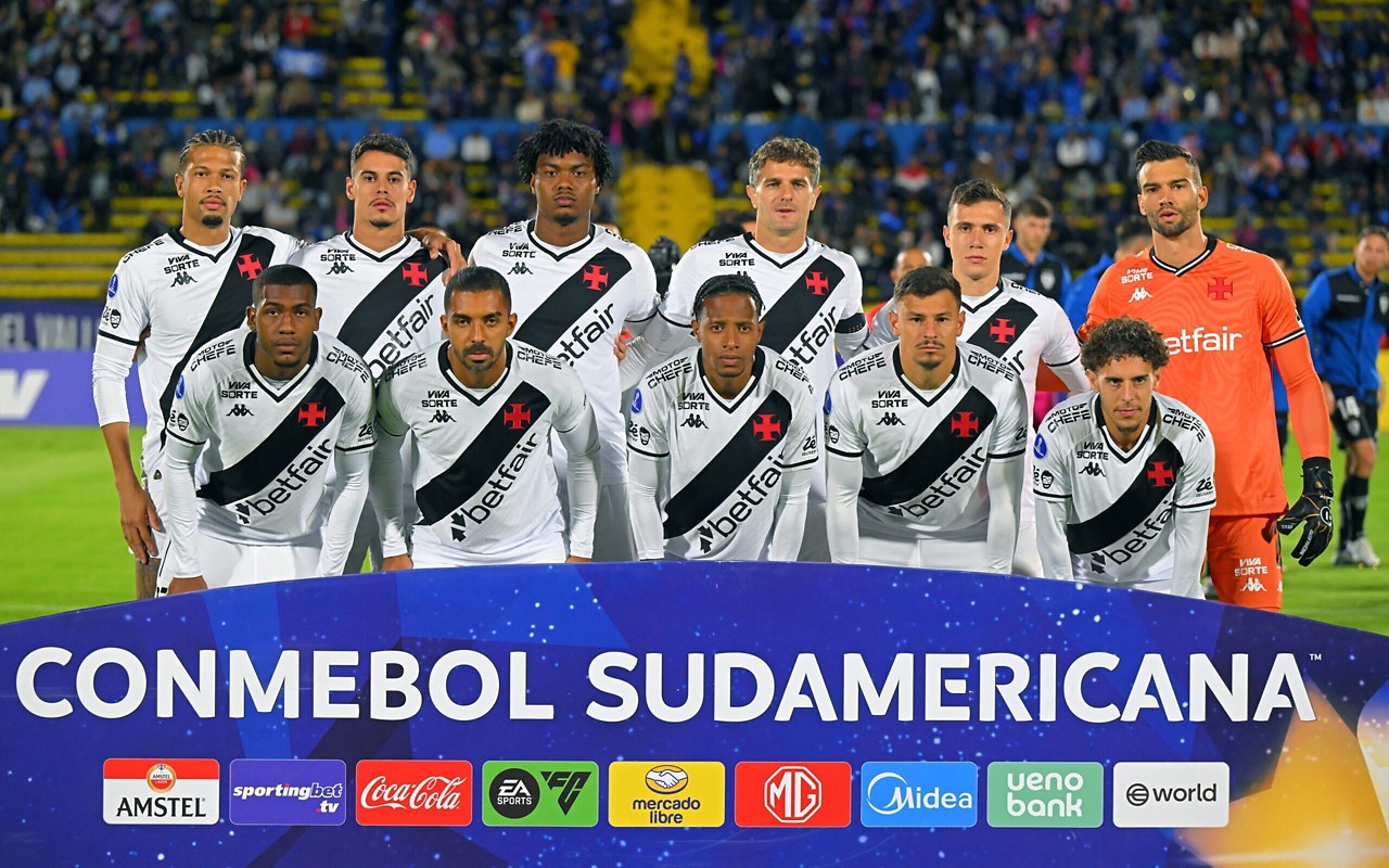 Derrotas viram rotina no Vasco (Foto: Rodrigo Buendia/AFP)