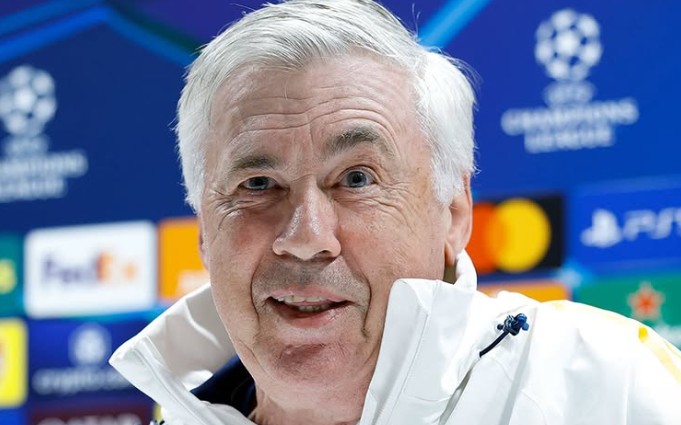 Carlo Ancelotti durante entrevista coletiva do Real Madrid (Foto: Reprodução/Real Madrid)
