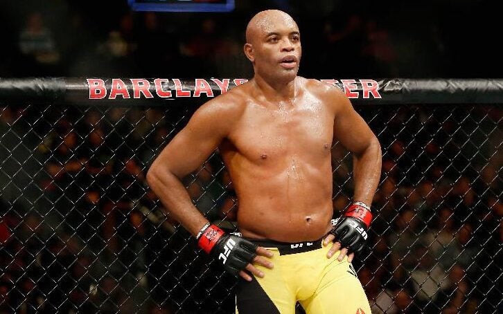 Anderson Silva durante luta pelo UFC (Foto: AFP)