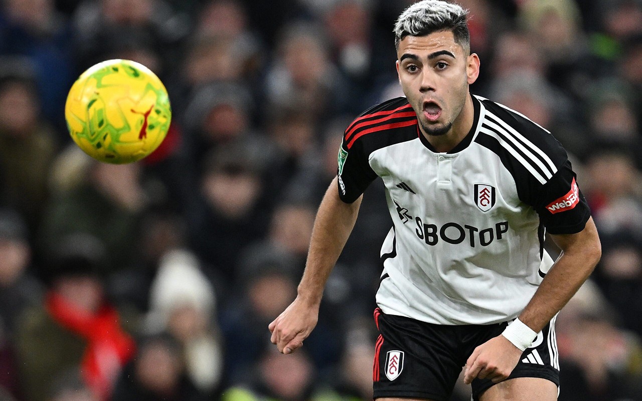 Andreas Pereira em ação pelo Fulham na Copa da Liga Inglesa (Foto: Paul Ellis/AFP)