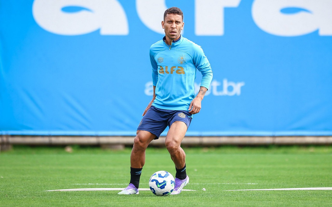 Marcos Rocha em seu primeiro treinamento pelo Grêmio. (Foto: Lucas Uebel/Grêmio FBPA)