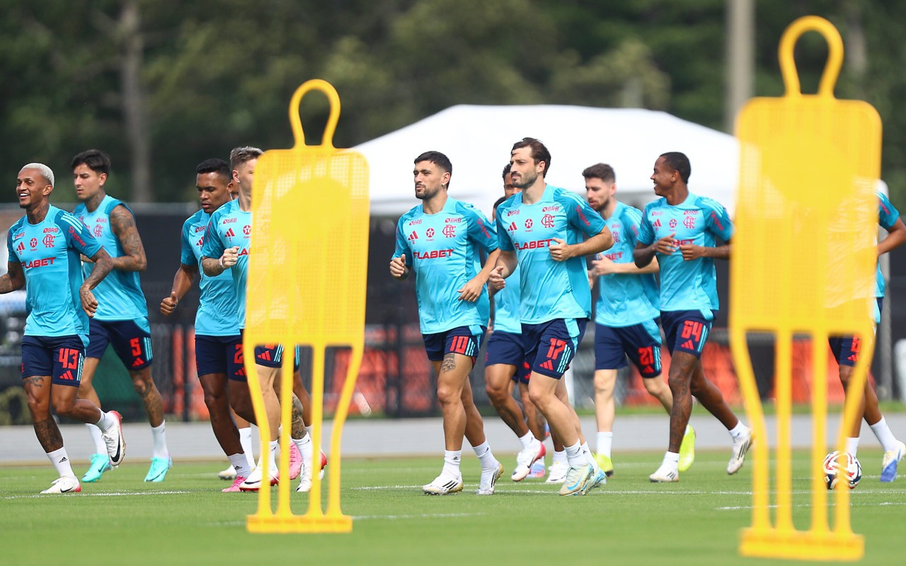 Jorginho e Pedro, em treino do Flamengo na academia nos EUA. Foto: Gilvan de Souza/Flamengo