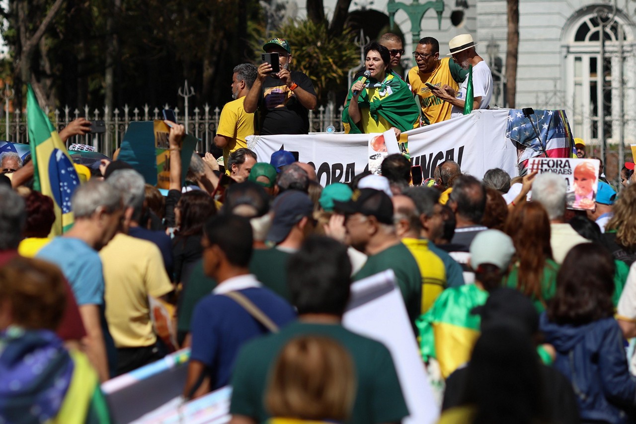 Coronel Cláudia na última manifestação bolsonarista em BH