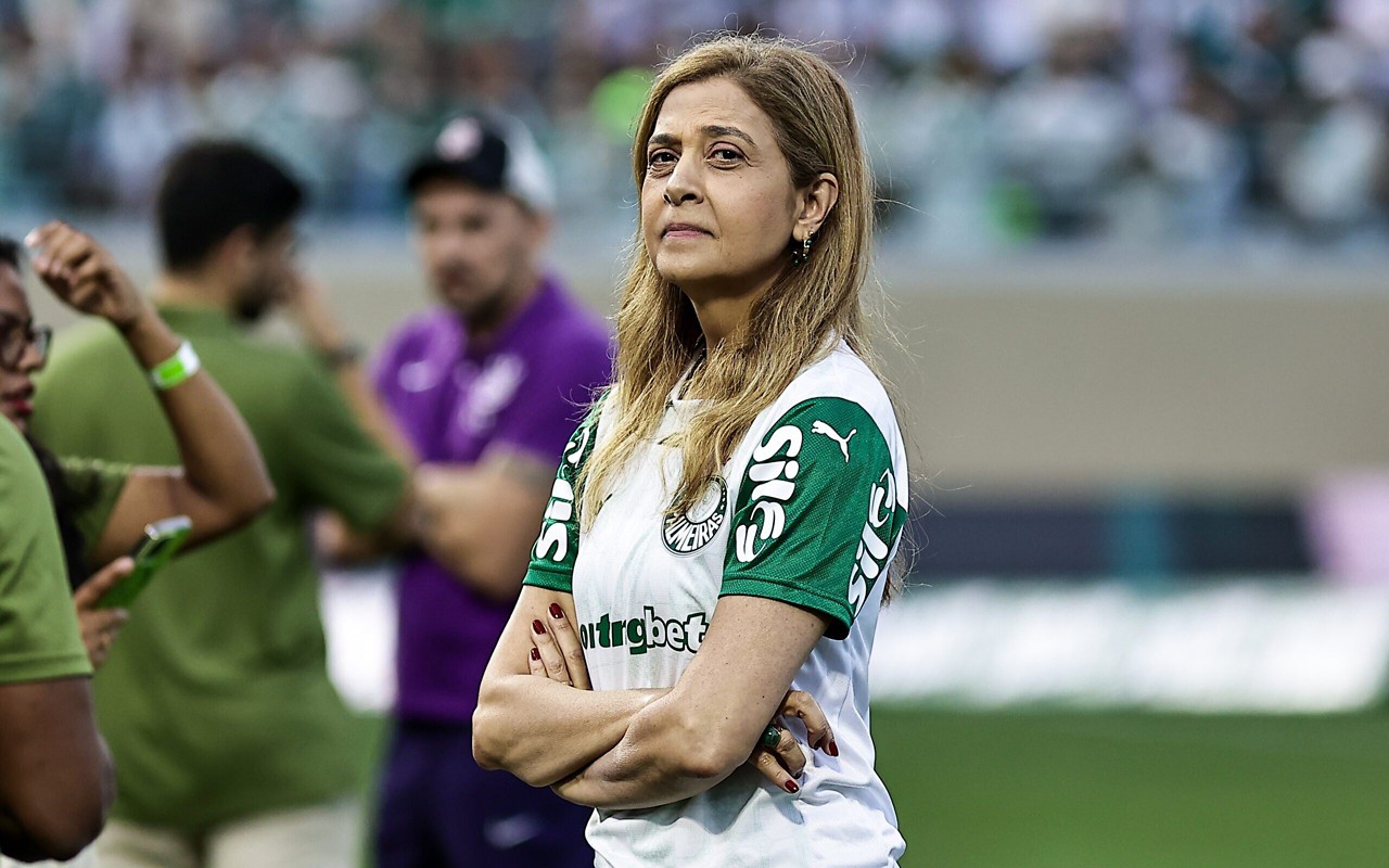 Leila Pereira antes do clássico entre Palmeiras e Corinthians (Foto: Fabio Gianelli/AGIF)