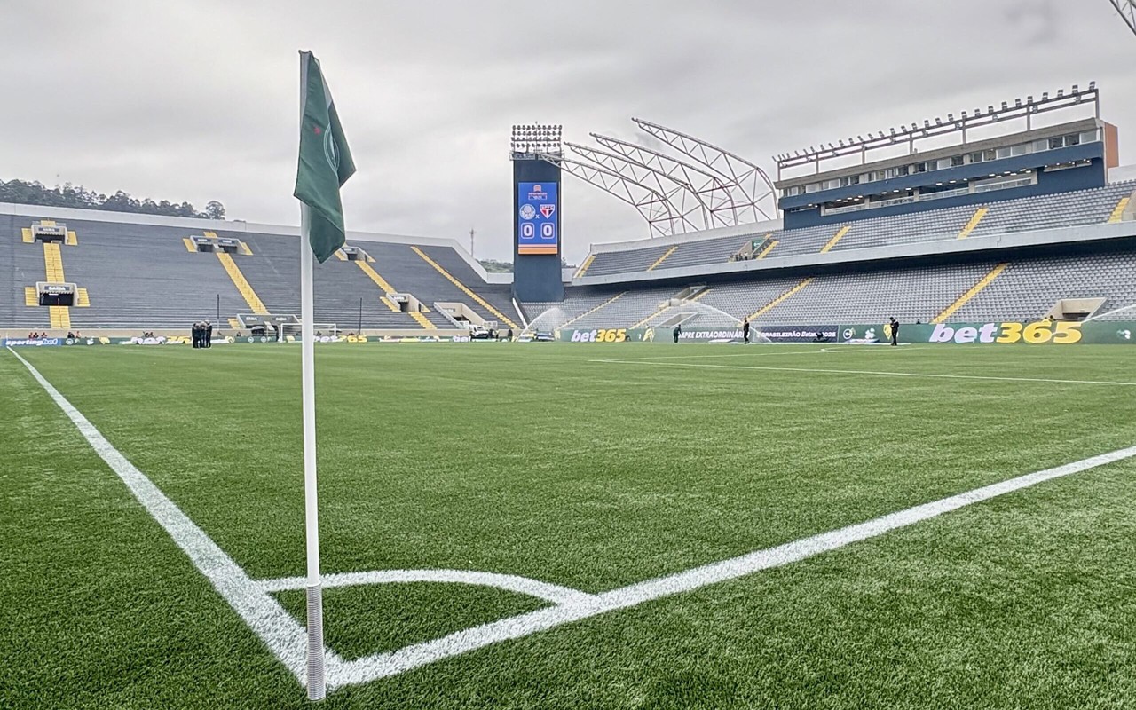 Estádio foi interditado na quarta-feira e liberado nesta sexta para o uso
