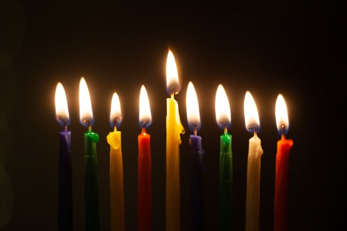 As velas são poderosas ferramentas espirituais para canalizar energias e intenções