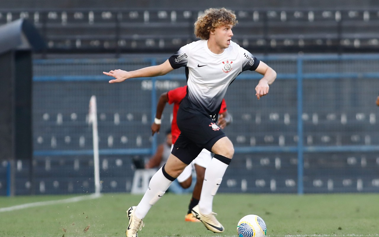 Partida entre Corinthians x Atlético-GO, realizado esta tarde no Parque São Jorge, jogo válido pelo Campeonato Brasileiro Sub-20 2024. São Paulo / SP / Brasil - 14/08/2024. Foto: ©Rodrigo Gazzanel / Ag. Corinthians
