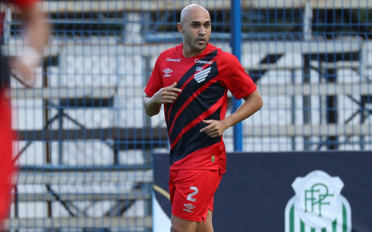 Dudu não atuou pelo Athletico na Série B. Foto: José Tramontin/athletico